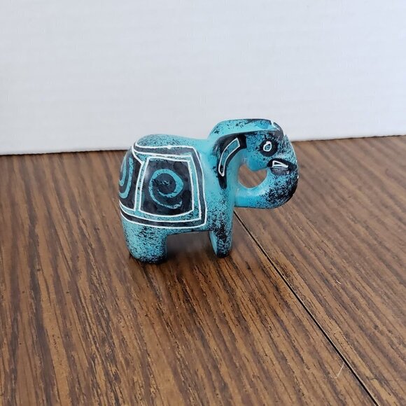Hand Carved Blue Painted 3 Inch Elephent Figurine - Picture 1 of 4